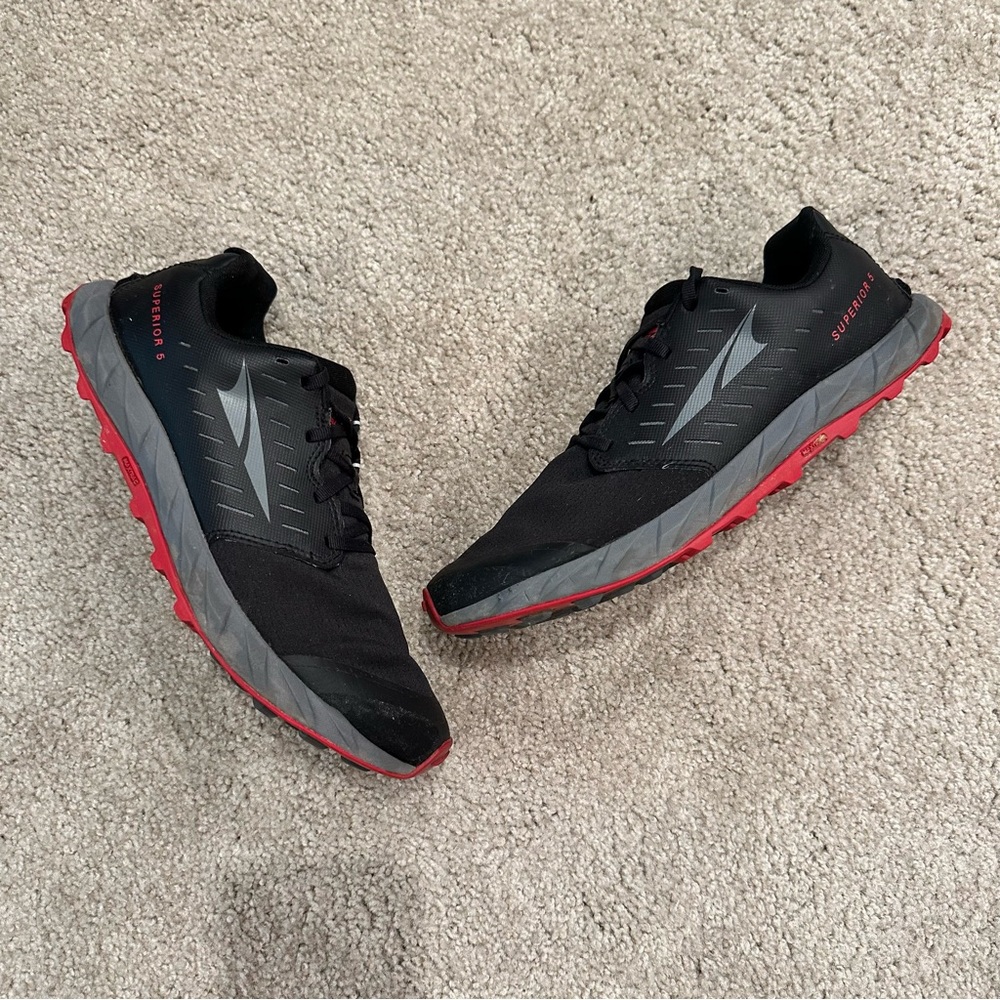 Altra Superior 5 Men's Black and Red Running Shoes US Size 10 | UK 8 | EUR 44